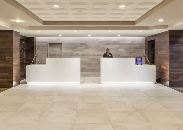 Marriott Savannah Riverfront
